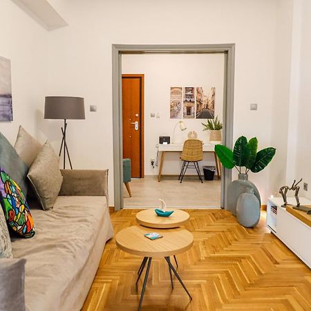 Newly Renovated Apartment 7 Min Walk From Acropolis Atenas Exterior foto