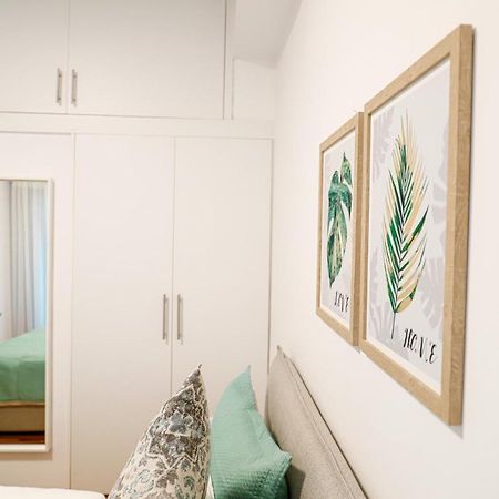 Newly Renovated Apartment 7 Min Walk From Acropolis Atenas Exterior foto