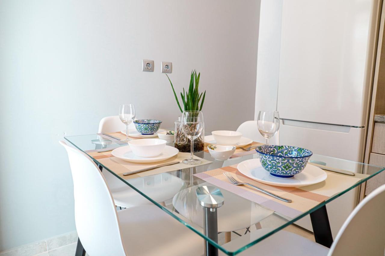 Newly Renovated Apartment 7 Min Walk From Acropolis Atenas Exterior foto