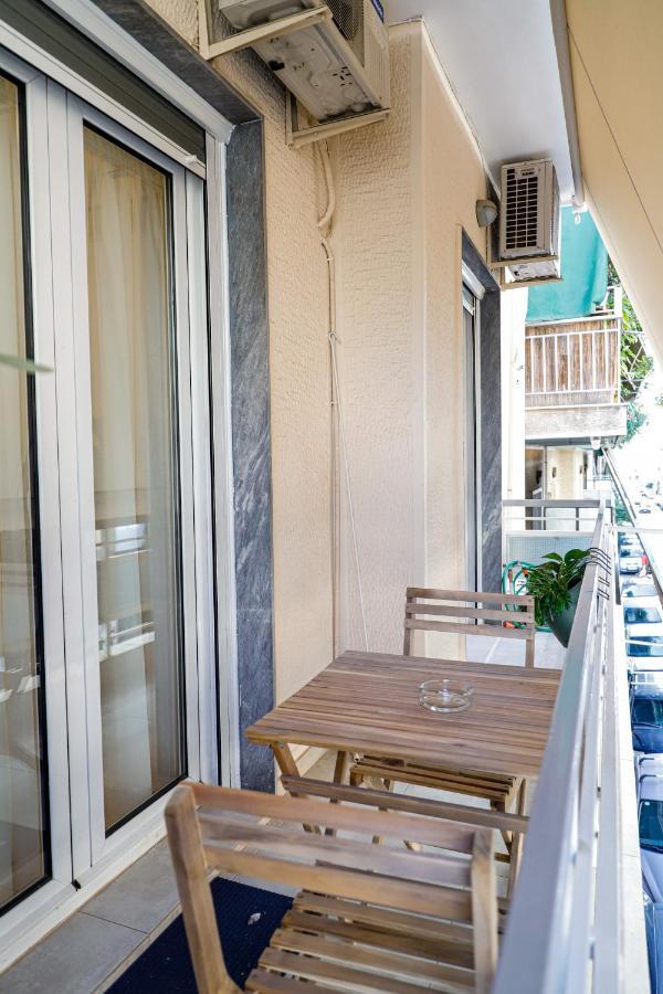 Newly Renovated Apartment 7 Min Walk From Acropolis Atenas Exterior foto