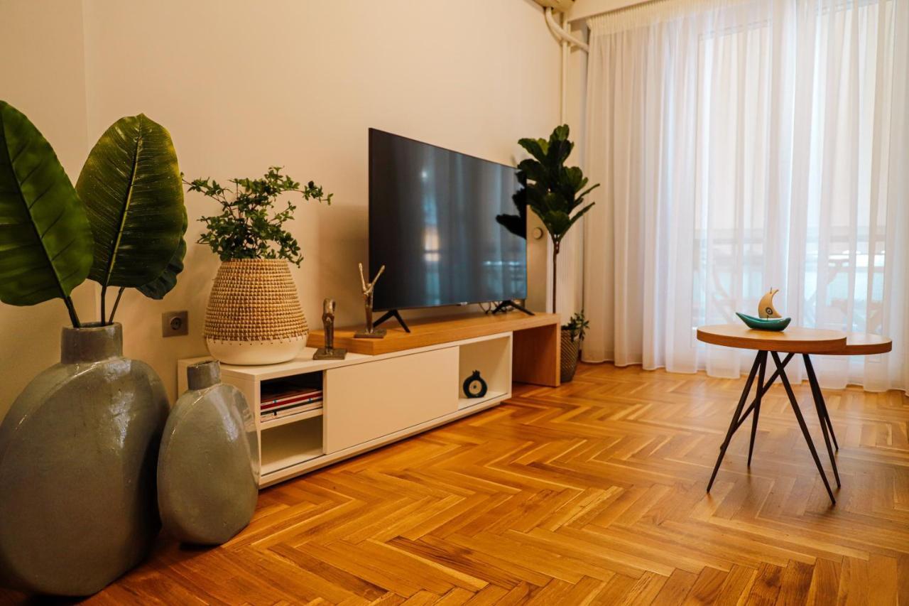 Newly Renovated Apartment 7 Min Walk From Acropolis Atenas Exterior foto