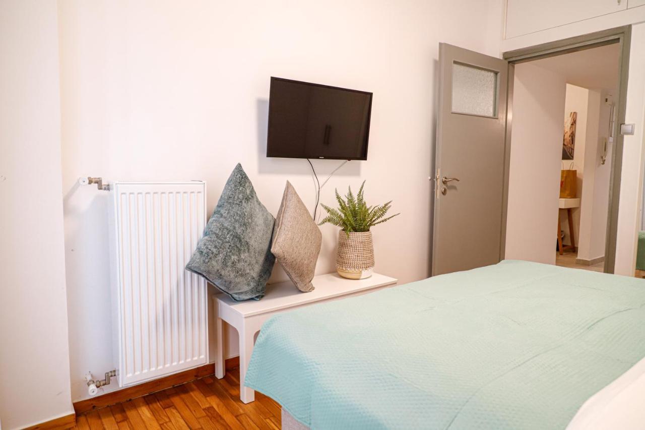 Newly Renovated Apartment 7 Min Walk From Acropolis Atenas Exterior foto